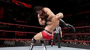 WWE-17年-RAW第1279期：单打赛罗林斯VS凯萨罗-单场