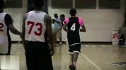 街球-13年-CP3训练营惊现超人 13岁学员上演大风车暴扣-专题