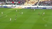 第63分钟斯图加特球员阿斯卡西瓦尔射门