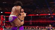WWE-18年-RAW第1324期：混双赛 贝莉&巴洛尔VS福克斯&马哈尔集锦-精华