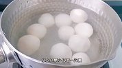 给家人做一碗山药山楂丸子，健脾胃促消化