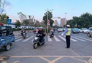 电动车新国标又发布，交警路上严查3种行为，只要抓住就处分