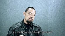 他是“中国版巨石强森”，身高近1.9米，妻子却小鸟依人