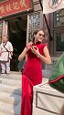 拥有模特身材的小姐姐，笑起来太美了，羡慕中