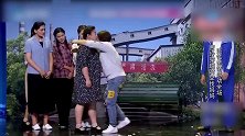 贾玲穿越时空找妈妈，结果见到胖的就抱，也不管是谁