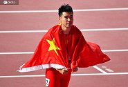 新闻早高峰丨世锦赛谢文骏创仅次刘翔战绩 巩立姣一掷进决赛