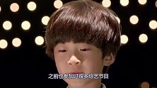 张亮四岁女儿首次T台走秀，基因太强大，和天天一个模子出来的！