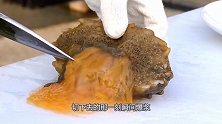 韩国刀工师傅处理刺参，一刀下去直接爆肚，连米其林大厨都称赞！