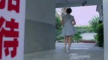 双胞胎姐妹倾国倾城，本以为长发姐姐美艳，谁料短发妹妹才是绝色