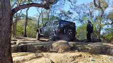 jeep牧马人爬陡坡，以为爬不上，结果我错了