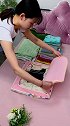 因为衣服太多了，用这个折叠收纳袋收纳起来整洁美观。折叠收纳袋