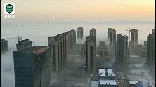 人间仙境！航拍河北沙河平流雾美景 城市建筑若隐若现亦梦亦幻