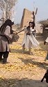 保护我方景甜，景甜姑娘不要怕，我保护你！