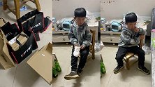 河南新乡：爸爸买了9双鞋没有一双给孩子，5岁儿子当场气哭