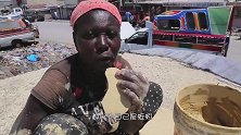 男子发现“新物种”，常年吃石头，如今成为人们餐桌上的美味