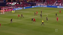 第32分钟多伦多FC球员德尔加多进球 多伦多FC1-0华盛顿特区联