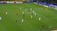 第85分钟帕德博恩球员米歇尔射门 - 打偏