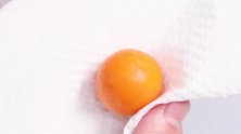 孩子们超喜欢吃的草莓糖果，教你一招在家就能做，过程简单有趣！