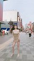 炎炎夏日，搭配上一件时尚紧身裙，无论走到哪里，都是一道风景线