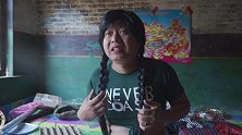 20岁女人看恐怖片的情景，看看你的女友是否也是一样？