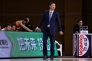 刘维伟：上半场打的缩手缩脚 靠顽强的作风逆转比赛
