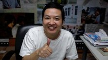 “给袁隆平洗脚都不配！”宋祖德怒怼何炅，网友：又来找存在感