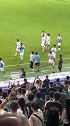 赛后国安球迷向兰州陇原竞技球员鼓掌