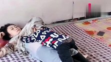 妈妈好不容易休息一会，不料儿子竟这样对待她，结果证明是亲生的