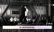 中国功夫遭美国佬蔑视，甄子丹秒发飙，一招让他跪地求饶