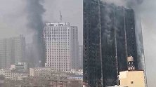 石家庄一高层建筑起火：明火已基本控制，燃烧前后对比触目惊心