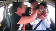 出租车司机提醒系安全带 遭乘客锁喉暴打