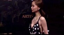 黄晓明出席《无问西东》宣传,Baby捧场再现“仙女式哭泣”