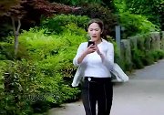难道爱一个人，就要不顾一切得到他吗？这令人窒息的操作！