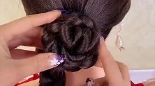 婆婆妈妈一看都喜欢的一款盘发，好看显气质，关键是超简单！