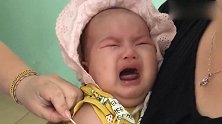 一针下去宝宝突然定住不动，接下来才哭起来，反射弧有点长啊