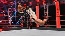 RAW第1403期：单打赛 加尔萨VS迈尔斯