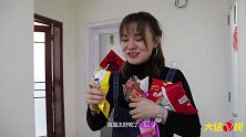 老师为蹭吃套路同学，却被学渣拿芥末老干妈火鸡面恶搞，有趣！