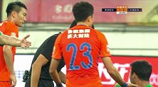 伊力哈木江与宋龙拼抢倒地 恒丰悍将投诉对手肘击