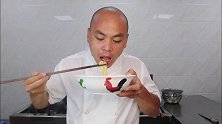 需要果腹的时候，用一勺葱油，一点酱油拌个面捞个饭，那是真香#太好吃了 #真香