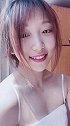 钱和爱有一样就行甜系女孩