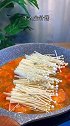 热腾腾的番茄金针菇豆腐，做法简单，美味无穷