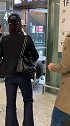 蒋勤勤在和人说什么呢
