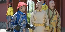 史上最抠门的皇帝，不让妃子吃肉，衣服破了补好接着穿