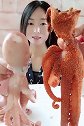 吃货吃八爪鱼，吃那个那当然是最辣的，真爽！