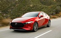 2021款马自达3涡轮版，预计年底在美上市，起价约20万