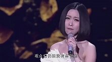因春晚一举成名，董文华人人皆知，而她遗憾因癌离世