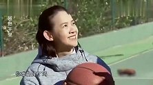越野千里：宝仪和姚明最萌身高差打篮球，贝爷来的路上惹上警察