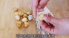教你用手擀面做小零食，咬一口酥脆掉渣，简单易学，孩子很爱吃