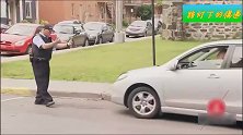恶搞：交警检查酒驾，被司机吹得一脸灰