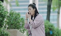 帅哥约见美女,两人电话里“互怼”,这样子太逗了!